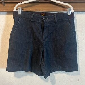 Lee Womens Size 17 Mid Rise Denim Dark Blue Jean Shorts (1331)